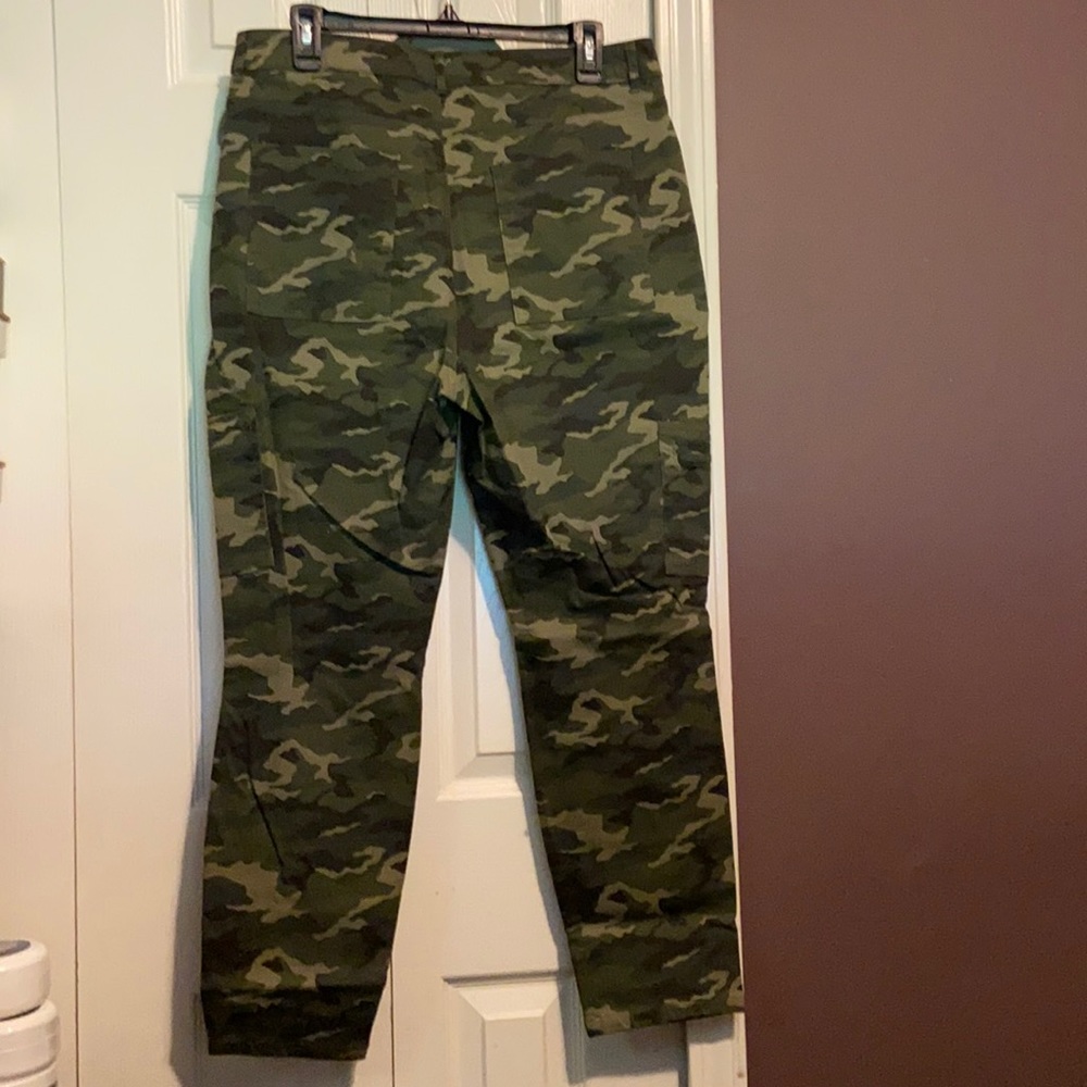 Camo pants